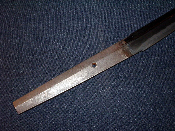 Kyu-gunto nakago type 32.jpg