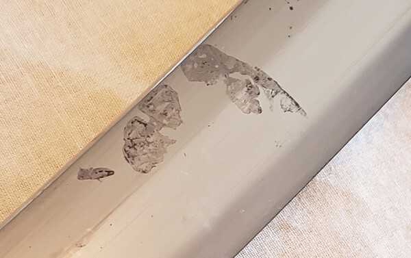Blade stains_close up.jpg