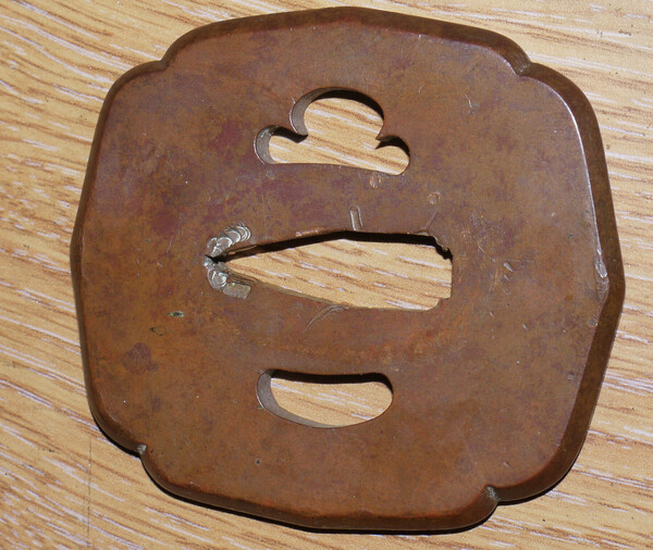 tsuba1.jpg