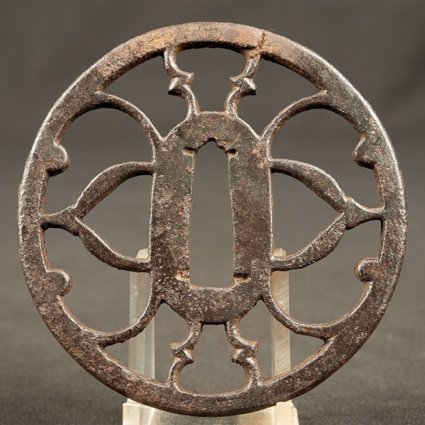 SUKASHI TSUBA  77x76x4.5 mm  001.png